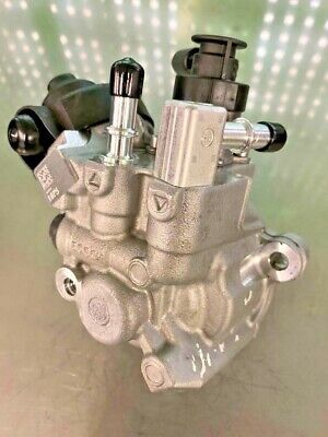BMW Hochdruckpumpe 0445010764 0445010768 13518511627 13518511626 B47C20 OEM